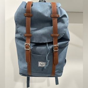 Herschel Retreat Backpack Mid-Volume light blue